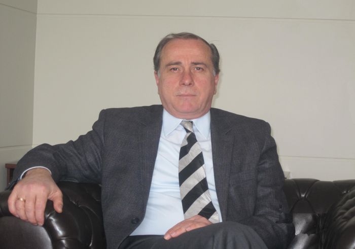 تعين السيد أدغور لوشبا النائب الأول لرئيس غرفة التجارة و الصناعة الأبخازية في منصب نائب رئيس إدارة مكتب رئيس جمهورية أبخازيا .