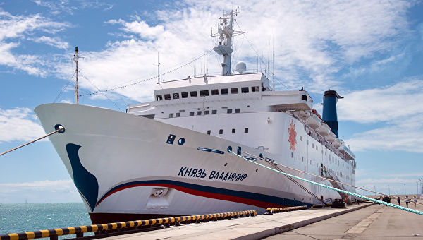 السفينة السياحية " كيناز فلاديمير" ستربط المنتجعات الأبخازية و الروسية .