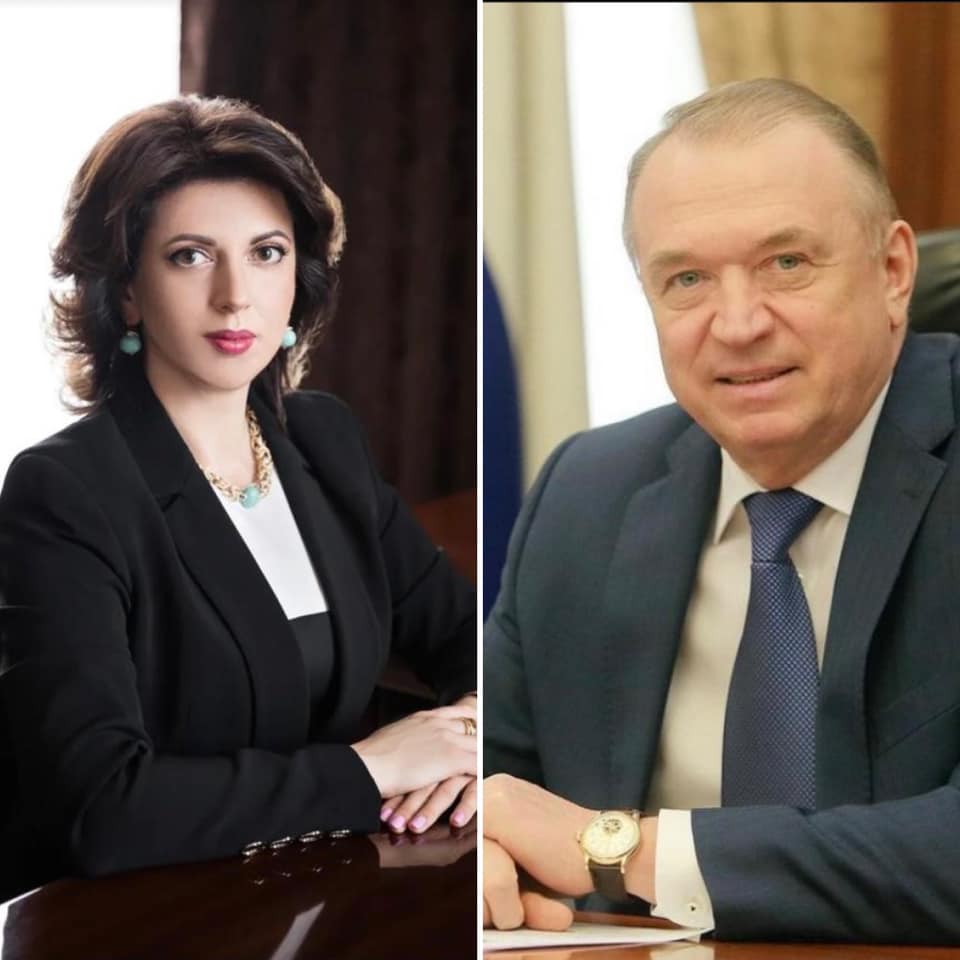 Президент Торгово-промышленной палаты Республики Абхазия Тамила Мерцхулава поздравила своего коллегу с переизбранием.