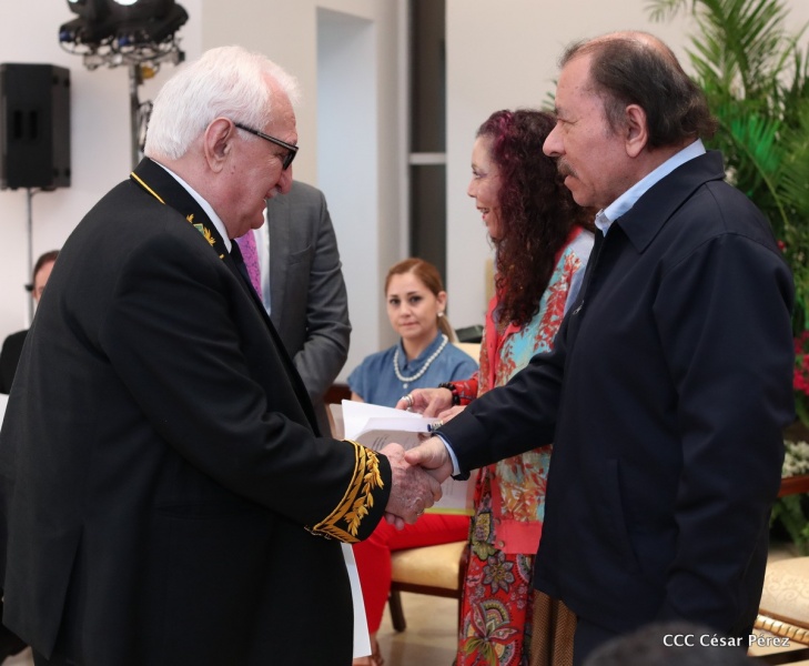 السيد زاوور غفادجفا السفير فوق العادة و المفوض لجمهورية أبخازيا في فنزويلا في زيارة عمل إلى جمهورية نيكاراغوا .